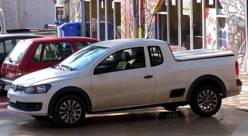 Volkswagen Saveiro 1.6 Cabina Doble 2025