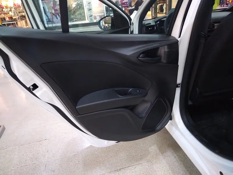 Fiat Cronos 1.8 Precision AT 2026