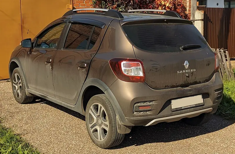 Renault Sandero 1.6 Intens 2013